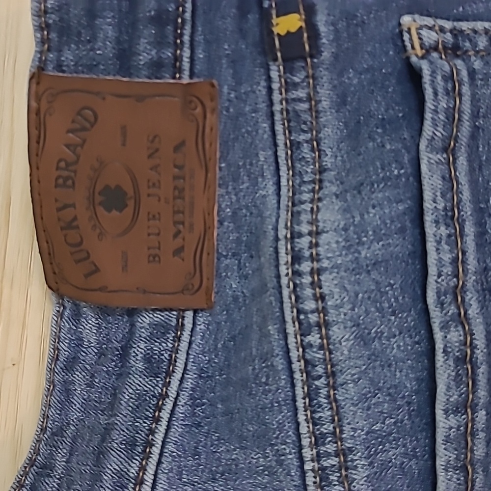 Lucky Brand Mens Bootcut Blue Jeans Size 10/30 - Picture 6 of 6
